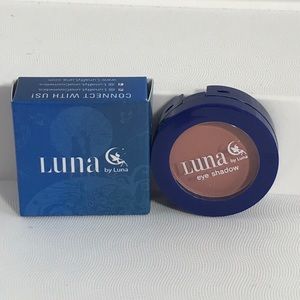 🍁 10 for $20 🍁Luna eye shadow in Jace